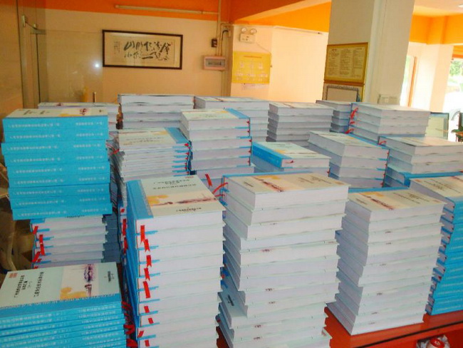 高速?gòu)?fù)印、打印文件資料